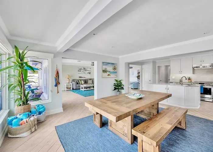 Island Paradise 3 Bed Waterfront/heated Pool Ferienhaus