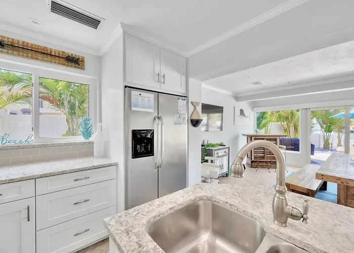 Ferienhaus Island Paradise 3 Bed Waterfront/heated Pool